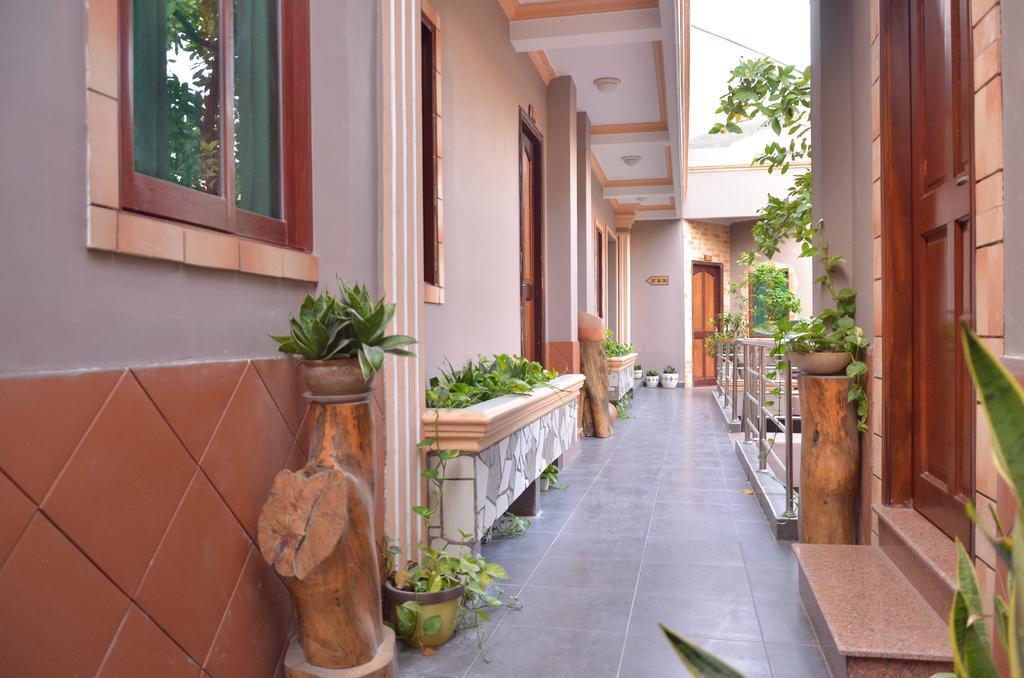 Vien Ngoc Xanh Hotel 1 Ho Chi Minh City Exterior photo