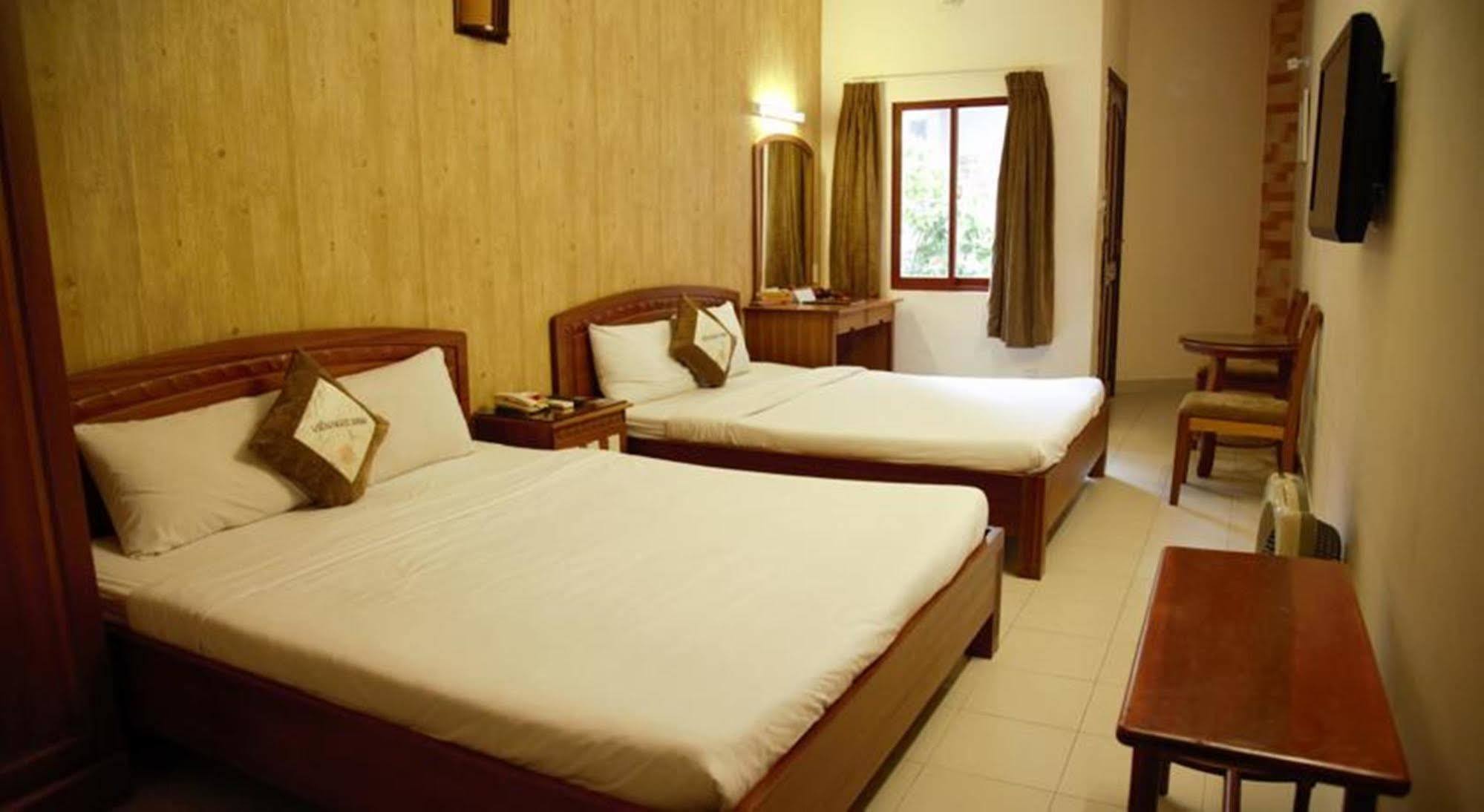 Vien Ngoc Xanh Hotel 1 Ho Chi Minh City Exterior photo